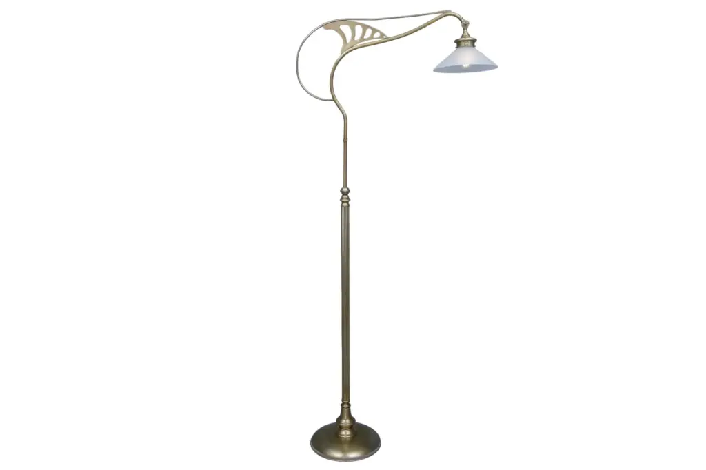 Avignon Floor Lamp 1