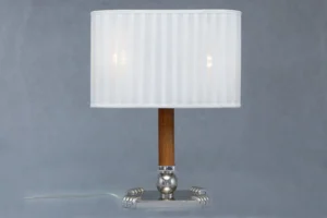 Table lamp with organza fabric shade 73