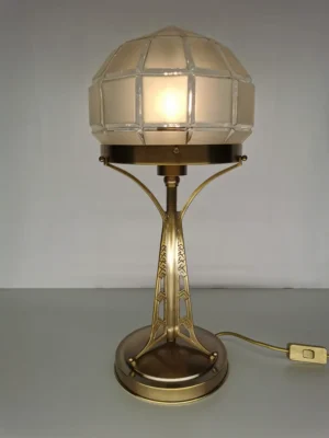 Solid brass tabe lamp with antique shade 268